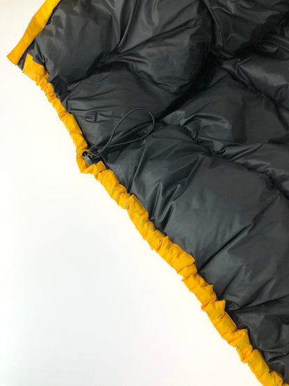 【現状渡し品】【メンズ】 FAT エフエーティー STEEPGOOSE DOWN JACKET F32120-JK02-AB スティープグース ダウンジャケット アウター 142-251210-na-10-tag サイズ：FAT カラー：イエロー 万代Net店