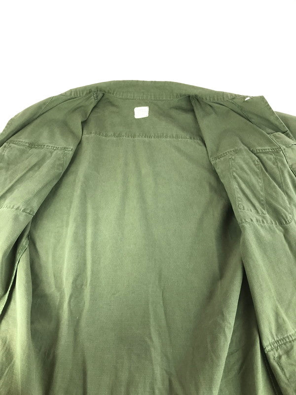 【中古品】【メンズ】 US.ARMY アメリカ軍 69年 JUNGLE FATIGUE JACKET 8405-935-4708 ジャングルファティーグジャケット アウター 146-251215-rt-10-tag サイズ：M-REGULAR カラー：カーキ 万代Net店