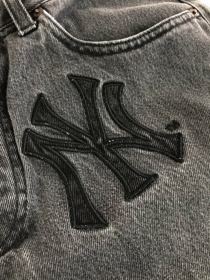 【中古品】【メンズ】 Supreme シュプリーム 21AW NEW YORK YANKEES REGULAR JEAN ニューヨーク ヤンキース レギュラー ジーンズ 149-251229-rt-10-tag カラー：グレー 万代Net店