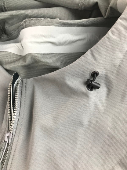 【中古品】【メンズ】 ARC'TERYX アークテリクス GAMMA HOODY X000007465 ガンマ フーディー ライトアウター 144-251218-rt-06-tag サイズ：M カラー：グレー 万代Net店