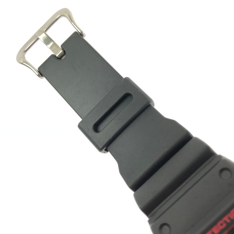 【中古品】【メンズ】 G-SHOCK ジーショック × MARVEL マーベル コラボ DW-5600VT デジタル クォーツ 腕時計 196-260617-rt-08-tagh カラー：ブラック 万代Net店