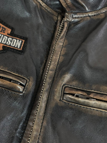 【現状渡し品】【メンズ】 HARLEY DAVIDSON ハーレーダビッドソン SLEEVE STRIPE SLIM FIT LEATHER JACKET 97048-19VM スリーブ ストライプ スリムフィット レザージャケット アウター 145-260108-na-18-tag サイズ：S カラー：ブラック 万代Net店