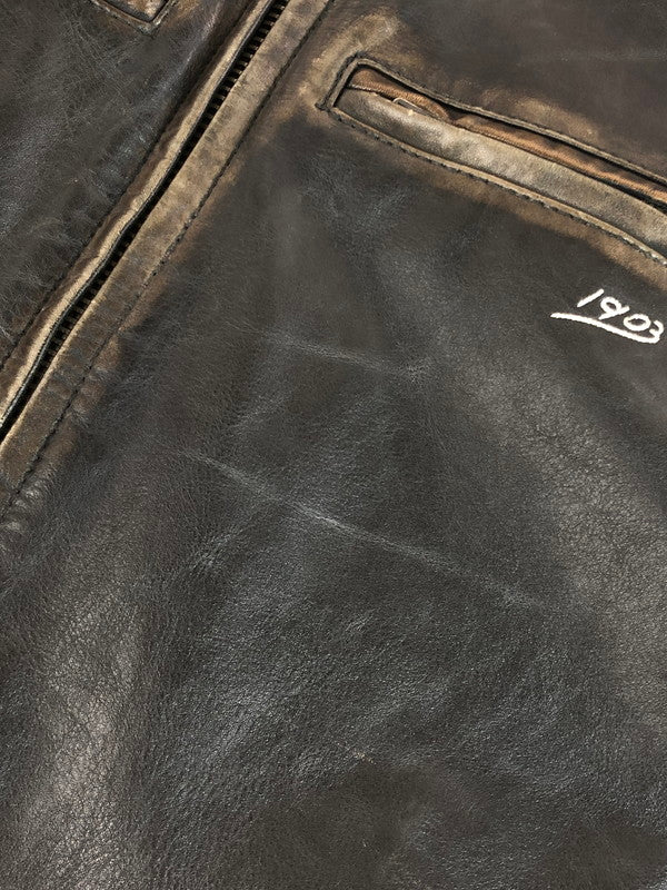 【現状渡し品】【メンズ】 HARLEY DAVIDSON ハーレーダビッドソン SLEEVE STRIPE SLIM FIT LEATHER JACKET 97048-19VM スリーブ ストライプ スリムフィット レザージャケット アウター 145-260108-na-18-tag サイズ：S カラー：ブラック 万代Net店