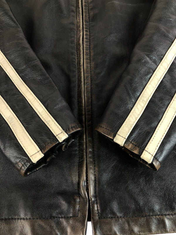 【現状渡し品】【メンズ】 HARLEY DAVIDSON ハーレーダビッドソン SLEEVE STRIPE SLIM FIT LEATHER JACKET 97048-19VM スリーブ ストライプ スリムフィット レザージャケット アウター 145-260108-na-18-tag サイズ：S カラー：ブラック 万代Net店
