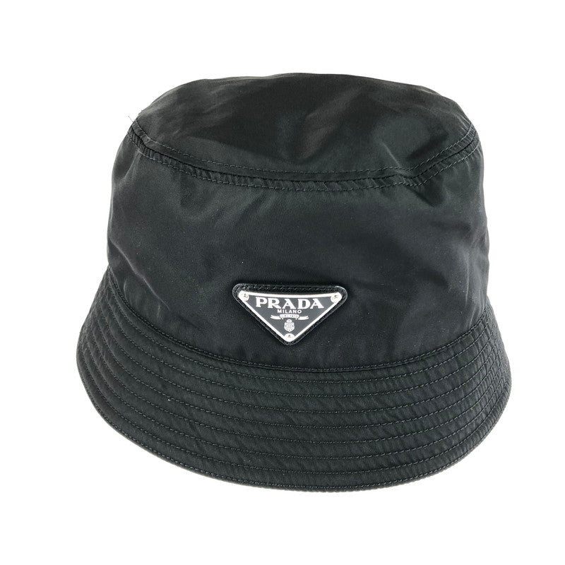 【中古品】【メンズ】 PRADA プラダ RE-NYLON TRIANGLE LOGO BUCKET HAT 2HC137 2DMI リナイロン トライアングル ロゴ バケットハット 帽子 183-260112-na-04-tag サイズ：M カラー：ブラック 万代Net店
