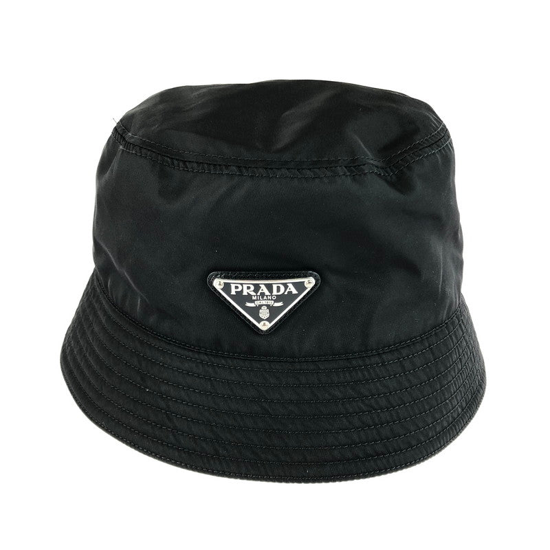 【中古品】【メンズ】 PRADA プラダ RE-NYLON TRIANGLE LOGO BUCKET HAT 2HC137 2DMI リナイロン トライアングル ロゴ バケットハット 帽子 183-260112-na-04-tag サイズ：M カラー：ブラック 万代Net店