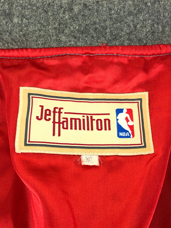 【中古品】【メンズ】 JEFF HAMILTON ジェフ・ハミルトン NBA PATCH WOOL STADIUM JACKET エヌビーエー パッチ ウール スタジアム ジャケット アウター 146-260111-rt-07-tag サイズ：3XL カラー：グレー 万代Net店
