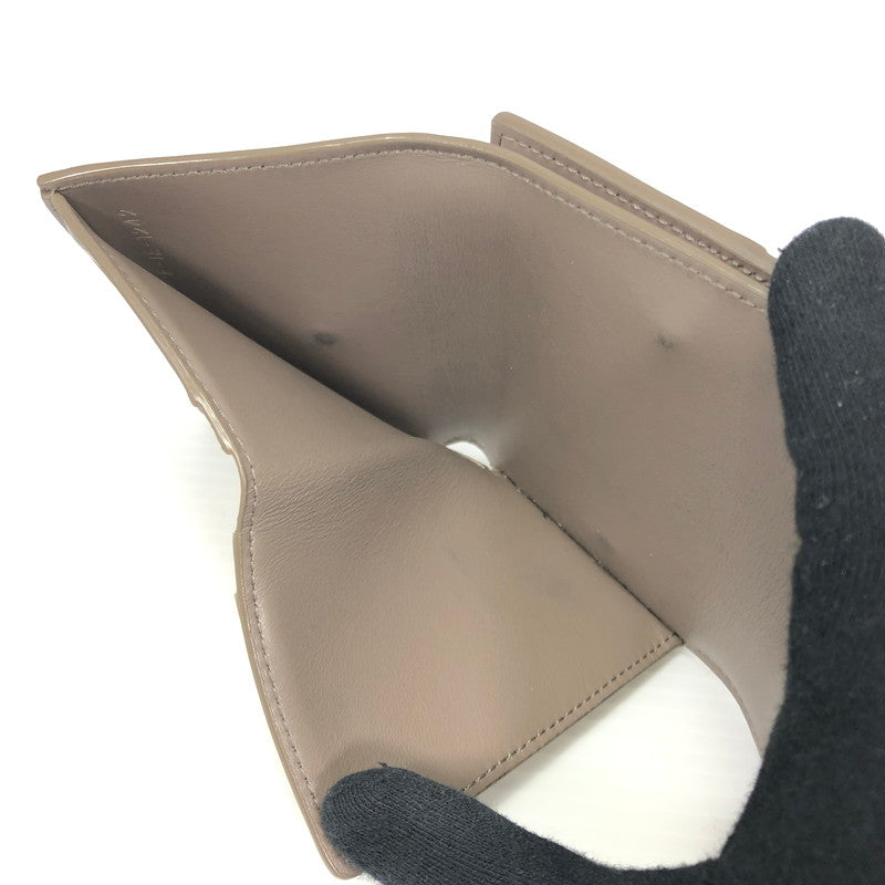 【中古品】【レディース】 CELINE セリーヌ COMPACT WALLET WITH COIN 10I653DPV コンパクト ウォレット ウィズ コイン 三つ折り財布 181-260118-na-20-tag カラー：ぺブル 万代Net店