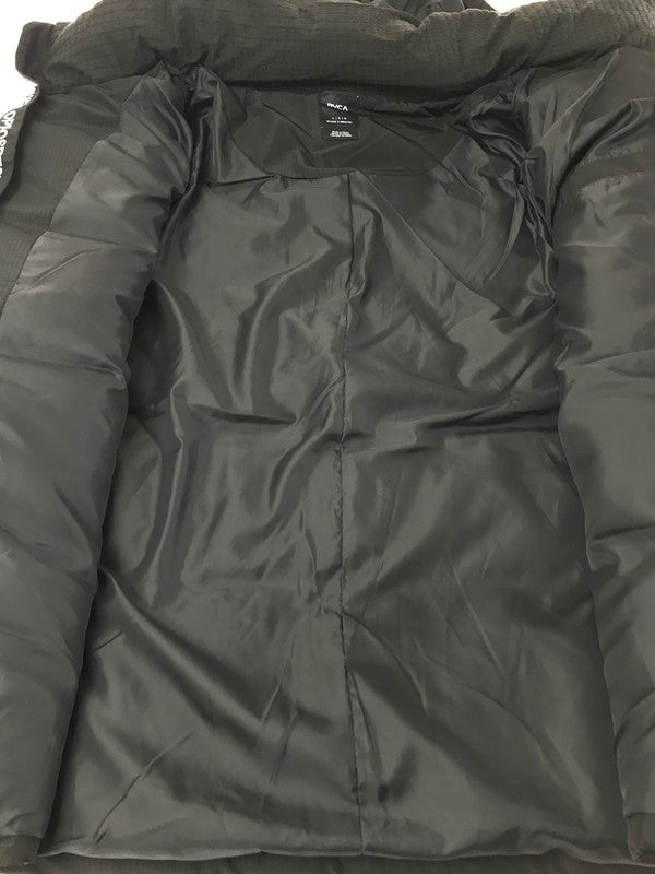 【中古美品】【メンズ】 RVCA ルーカ HOODED PUFFER JACKET BLACK BF042760 フーデッド パファー ジャケット アウター 142-260121-rt-20-tag サイズ：L カラー：ブラック 万代Net店