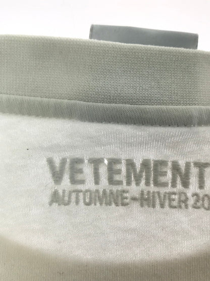 【現状渡し品】【メンズ】 VETEMENTS ヴェトモン 20AW JEANS LOGO T-SHIRT 20年秋冬 ジーンズ ロゴ Tシャツ トップス 141-260131-rt-01-tag サイズ：L カラー：ホワイト 万代Net店