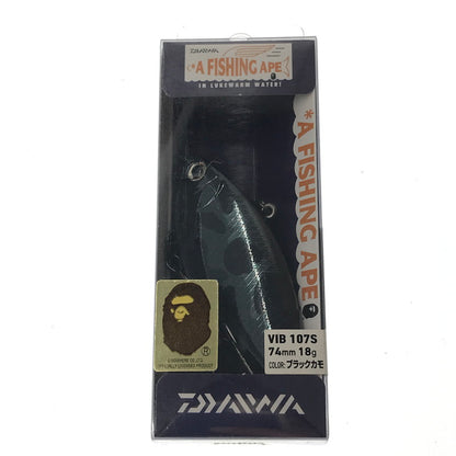 【中古美品】 DAIWA ダイワ × A BATHING APE ア ベイシング エイプ A FISHING APE ア フィッシング エイプ VIB 107S ルアー 釣り 釣り具等 135-260528-na-12-tagh 万代Net店