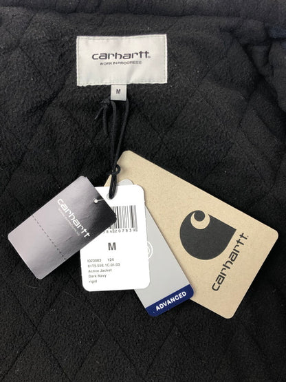 【中古品】【メンズ】 CARHARTT WIP カーハート ワークインプログレス 25FW ACTIVE JACKET DARK NAVY RIGID I023083 25年秋冬 アクティブジャケット アウター 142-260130-rt-12-tag サイズ：M カラー：ネイビー 万代Net店