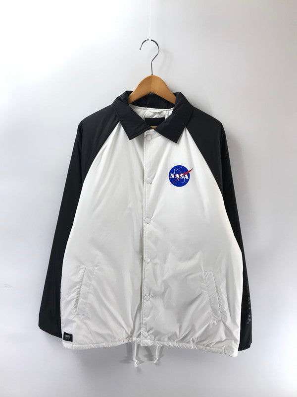 【中古美品】【メンズ】 VANS バンズ × NASA TORREY PADDED ナサ トリー パデッド MTE COACH JACKET コーチジャケット ライトアウター 142-260210-na-14-tag サイズ：M カラー：ブラック/ホワイト 万代Net店