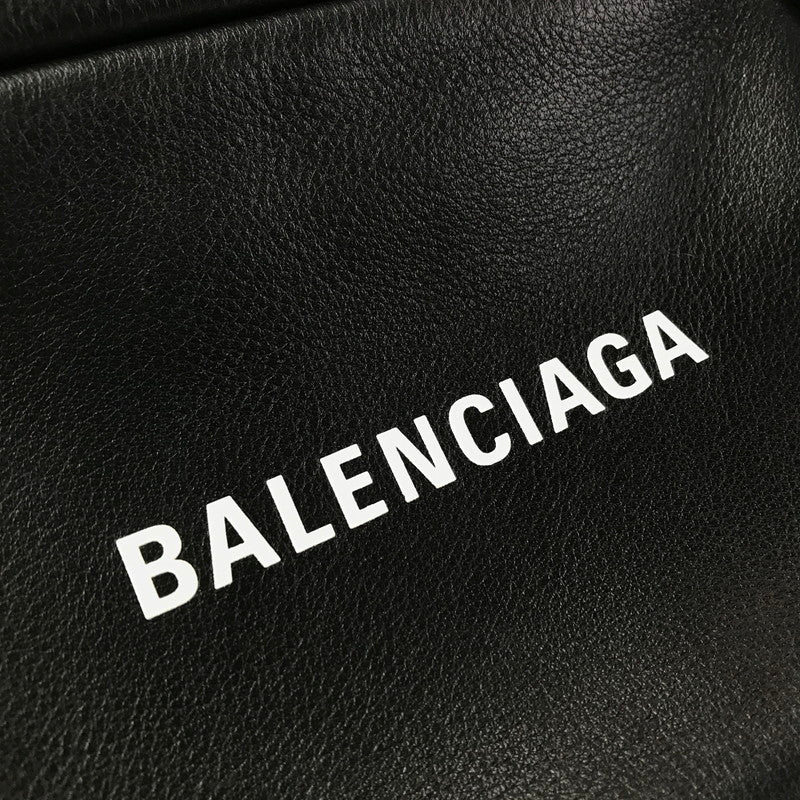 【ジャンク品】【レディース】 BALENCIAGA バレンシアガ エブリデイ カメラバッグ 489812 ショルダーバッグ カバン 180-260208-na-09-tag カラー：ブラック 万代Net店