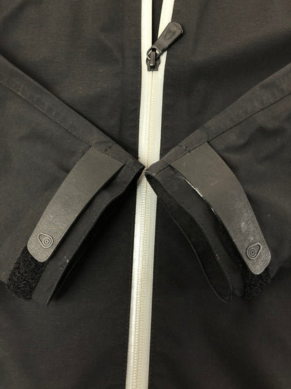 【現状渡し品】【メンズ】 SAIL RACING セイルレーシング GORE-TEX THUNDER JACKET 911120　ゴアテックス サンダージャケット 144-260301-rt-12-tag サイズ：S カラー：ブラック 万代Net店