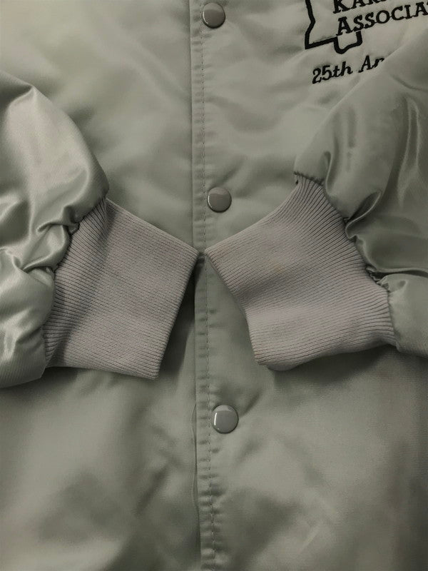 【中古品】【メンズ】 GAME SPORTSWEAR ゲーム スポーツ ウェア 90's NYLON STADIUM JACKET USA製 ナイロン スタジアム ジャケット 146-260304-rt-22-tag サイズ：XXL カラー：シルバーグレー 万代Net店