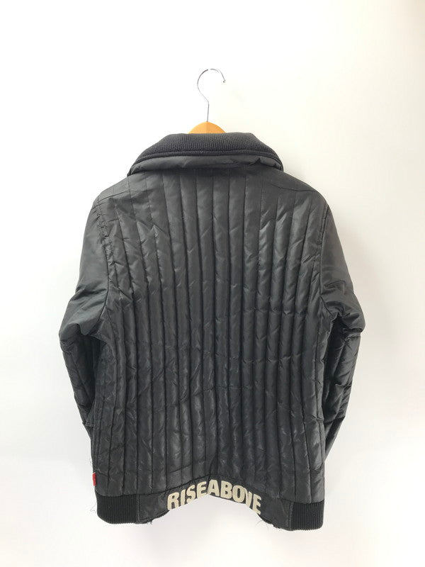 【現状渡し品】【メンズ】 WTAPS ダブルタップス RISE ABOVE DOWN JACKET 092GWDT-JKM01 ライズ アバフ ダウンジャケットアウター 142-260212-rt-05-tag サイズ：M カラー：ブラック 万代Net店