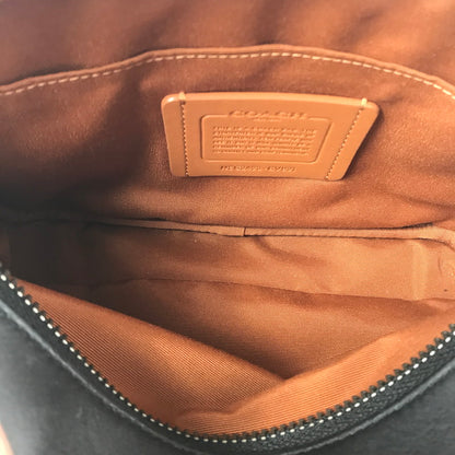 【中古品】【レディース】 GRAHAM CROSSBODY BAG CV921 グラハム クロスボディ バッグ・シグネチャー キャンバス カバン 180-260421-rt-25-tagh カラー：ブラウン/ブラック 万代Net店