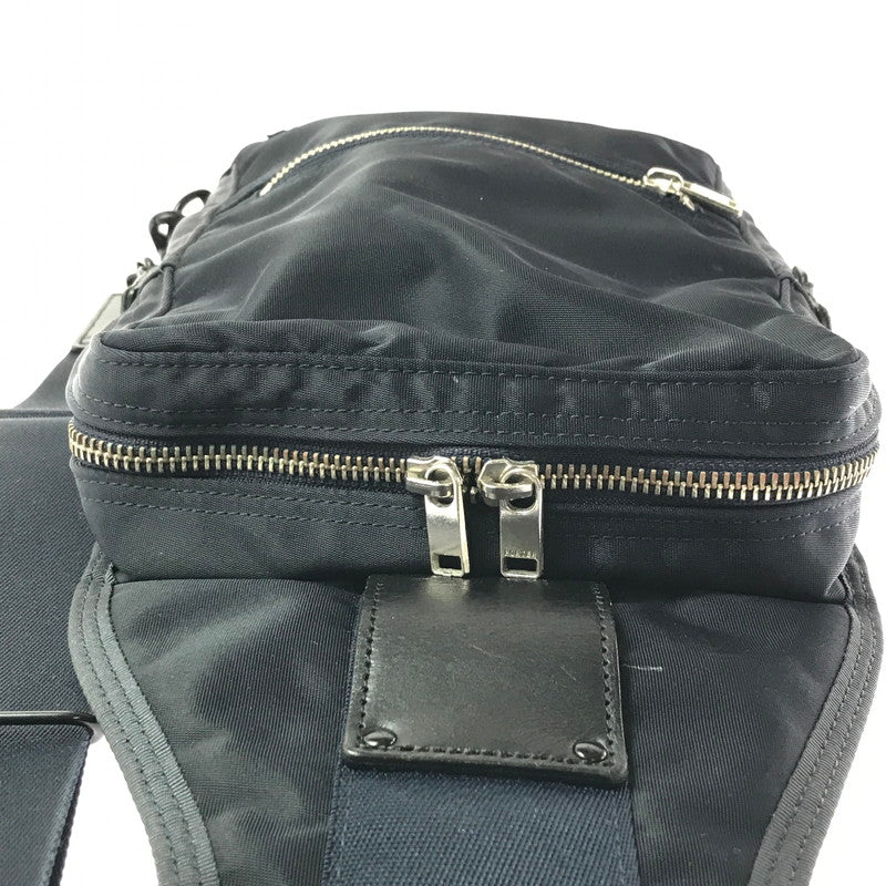 【中古品】【メンズ】 PORTER ポーター LIFT SLING SHOULDER BAG 822-06134 リフト スリング ショルダーバッグ カバン 188-260428-na-04-tagh カラー：ネイビー 万代Net店