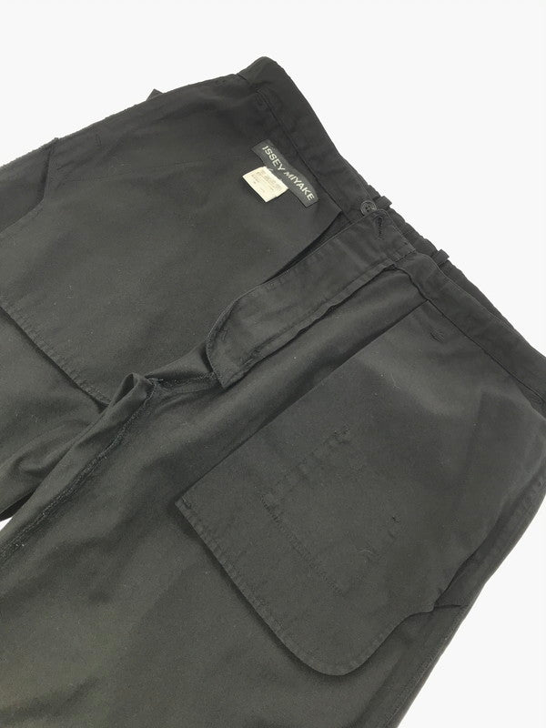 【中古品】【メンズ】 ISSEY MIYAKE MEN イッセイ ミヤケ メン STRAIGHT PANTS BLACK 44FF511 ストレート パンツ ボトムス 151-260523-rt-04-tagh サイズ：46024 カラー：ブラック 万代Net店