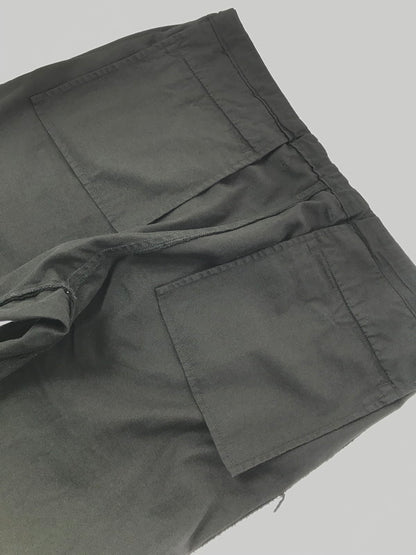 【中古品】【メンズ】 ISSEY MIYAKE MEN イッセイ ミヤケ メン STRAIGHT PANTS BLACK 44FF511 ストレート パンツ ボトムス 151-260523-rt-04-tagh サイズ：46024 カラー：ブラック 万代Net店