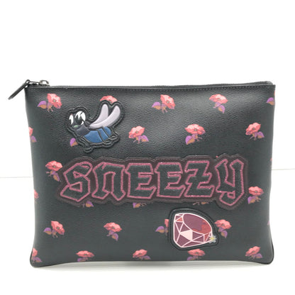 【中古品】【レディース】 COACH コーチ × DISNEY ディズニー SNEEZY CLUTCH BAG F72912 白雪姫 七人のこびと クラッチバッグ カバン 180-260510-na-13-tagh カラー：ブラック 万代Net店