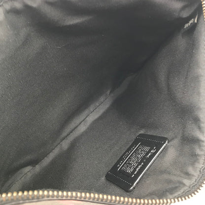 【中古品】【レディース】 COACH コーチ × DISNEY ディズニー SNEEZY CLUTCH BAG F72912 白雪姫 七人のこびと クラッチバッグ カバン 180-260510-na-13-tagh カラー：ブラック 万代Net店
