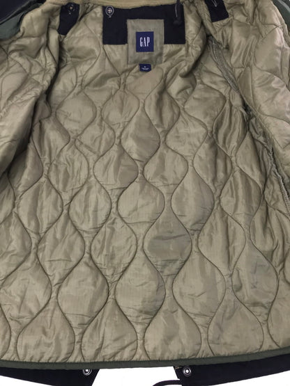 【現状渡し品】【メンズ】 GAP ギャップ QUILTING LINER HOODED MILITARY JACKET BLACK 304027 キルティング ライナー フーデッド ミリタリー ジャケット 146-260227-rt-09-tag サイズ：M カラー：ブラック 万代Net店