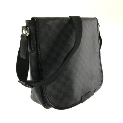 【中古品】【メンズ】 LOUIS VUITTON ルイヴィトン N58029 ダミエ グラフィット ダニエルMM ショルダーバッグ カバン 179-260503-na-04-tagh カラー：ブラック 万代Net店