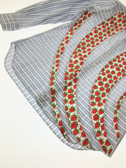 【中古品】【メンズ】 COMME DES GARCONS SHIRT コムデギャルソンシャツ × BRETT WESTFALL STRAWBERRY STRIPE SHIRT FK-B001 ストライプシャツ 140-260520-na-22-tagh サイズ：S カラー：マルチカラー 万代Net店