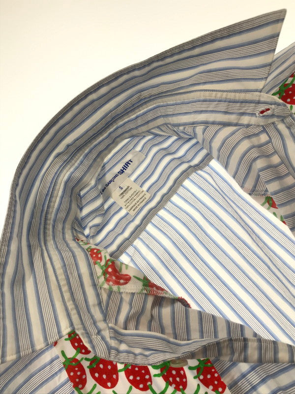 【中古品】【メンズ】 COMME DES GARCONS SHIRT コムデギャルソンシャツ × BRETT WESTFALL STRAWBERRY STRIPE SHIRT FK-B001 ストライプシャツ 140-260520-na-22-tagh サイズ：S カラー：マルチカラー 万代Net店
