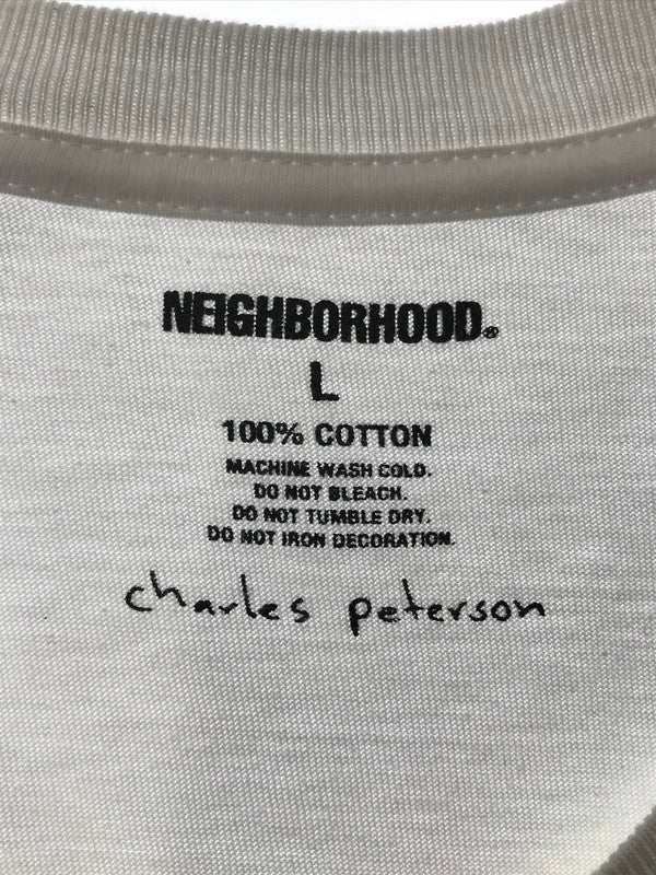 【中古品】【メンズ】 NEIGHBORHOOD ネイバーフッド × CHARLES PETERSON チャールズピーターソン S/S T-SHIRT 半袖Tシャツ 142-260518-na-04-tagh サイズ：L カラー：ホワイト 万代Net店