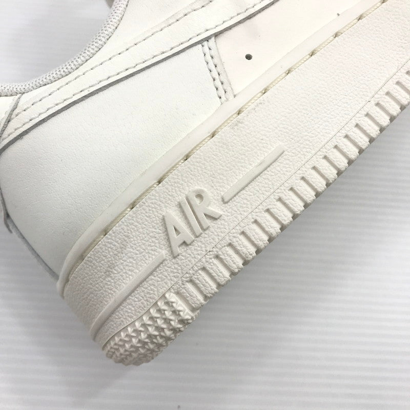 【中古品】【レディース】 NIKE ナイキ WOMEN'S AIR FORCE 1 '07 ESSENTIAL HF1058-133 ウィメンズ エアフォース 1 エッセンシャル スニーカー 靴 166-260411-na-10-tagh サイズ：23.5cm US 6.5 カラー：SAIL/BLACK/SAIL 万代Net店