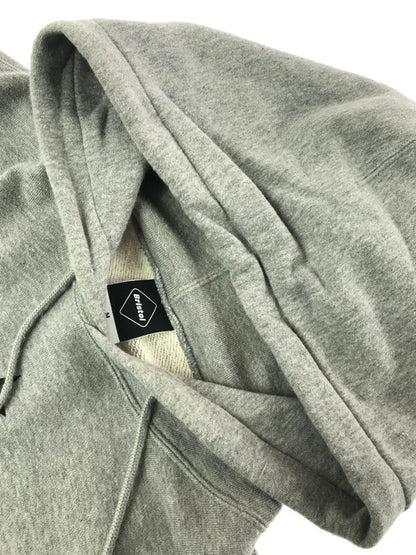 【中古品】【メンズ】 F.C.R.B. エフシーアールビー 17AW EMBLEM PULLOVER HOODIE 178110 エンブレム プルオーバー フーディー パーカー 142-260328-na-05-tag サイズ：M カラー：グレー 万代Net店