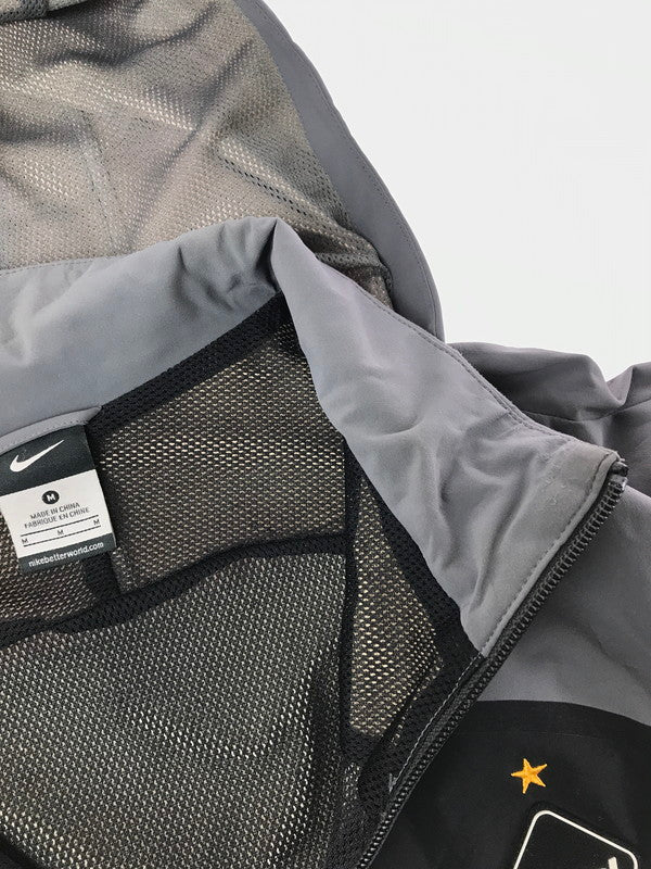 【現状渡し品】【メンズ】 F.C.R.B. エフシーアールビー × NIKE ナイキ WARM UP JACKET 823116-011 16SS ウォームアップ ジャケット ライトアウター 142-260324-na-18-tag サイズ：M カラー：グレー/ブラック 万代Net店