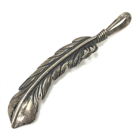【現状渡し品】【メンズ】 BIG HAND ビッグハンド FEATHER PENDANT TOP フェザー ペンダントトップ アクセサリー 191-260627-na-12-tagh カラー：シルバー 万代Net店