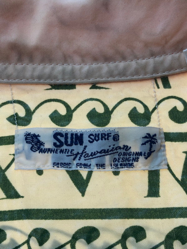【現状渡し品】【メンズ】 SUN SURF サンサーフ RAYON HAWAIIAN SHIRT SS38810 レーヨン ハワイアン シャツ 開襟シャツ トップス 145-260628-rt-13-tagh カラー：ベージュ系 万代Net店