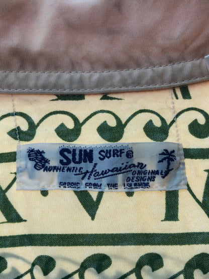 【現状渡し品】【メンズ】 SUN SURF サンサーフ RAYON HAWAIIAN SHIRT SS38810 レーヨン ハワイアン シャツ 開襟シャツ トップス 145-260628-rt-13-tagh カラー：ベージュ系 万代Net店