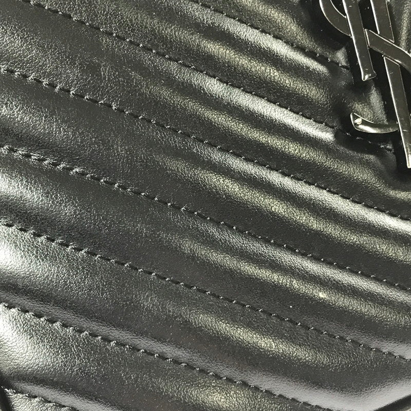 【中古品】【レディース】 SAINT LAURENT サンローラン QUILTED LEATHER LOU CAMERA BAG GUE520534 キルティング レザー ルー カメラバッグ ショルダーバッグ カバン 180-260503-na-05-tagh カラー：ブラック 万代Net店