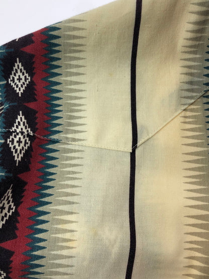 【中古品】【メンズ】 WRANGLER ラングラー 80～90's NATIVE PATTERN WESTERN SHIRT 80～90年代 ネイティブ パターン ウエスタン シャツ 長袖シャツ トップス 146-260516-rt-16-tagh サイズ：M カラー：ホワイト 万代Net店