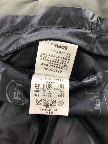 【中古品】【メンズ】 SOPHNET ソフネット× FRAGMENT DESIGN フラグメントデザイン FSF FYI DOWN VEST SOPH-134082 ダウンベスト 142-260822-su-02-tagh サイズ：M カラー：ブラック 万代Net店
