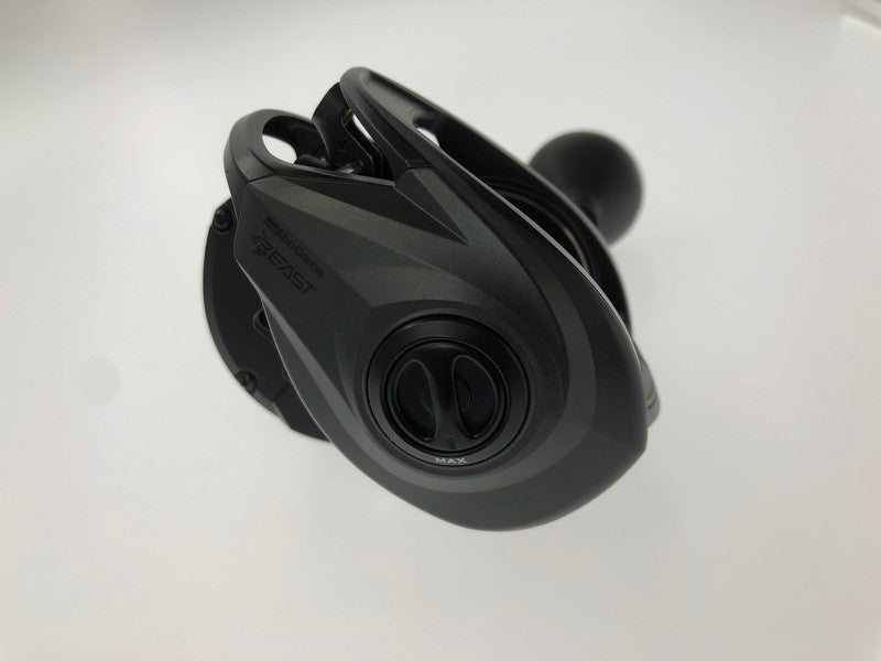 【中古美品】 ABUGARCIA アブガルシア BEAST 400LP ビースト 400 LP ベイトリール 右ハンドル 釣り具 釣り具等 134-260818-rt-13-tag 万代Net店