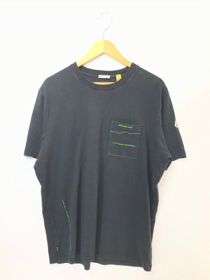 【中古品】【メンズ】 MONCLER GENIUS モンクレール ジーニアス ×FRAGMENT フラグメント 22SS S/S T-SHIRT I209U8C00005 Tシャツ 半袖Tシャツ 141-260520-na-12-tagh サイズ：XL カラー：ブラック 万代Net店
