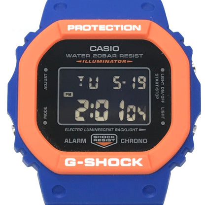 【メンズ】 CASIO G-SHOCK ジーショック DW-5610SC-2JF 5600 SERIES デジタル腕時計 時計 196-260522-ki-13-tagh カラー：ブルー/オレンジ 万代Net店