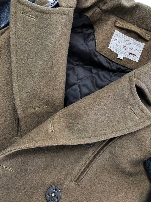 【中古品】【メンズ】 AVIREX アヴィレックス ARM LEATHER WOOL P COAT 6142173 アームレザーウールピーコート アウター 145-260823-su-04-tagh サイズ：M カラー：カーキ 万代Net店