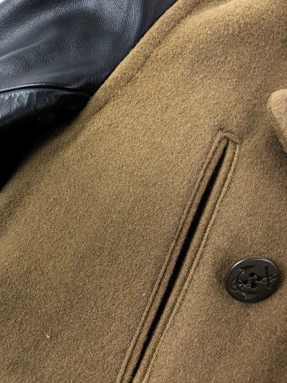【中古品】【メンズ】 AVIREX アヴィレックス ARM LEATHER WOOL P COAT 6142173 アームレザーウールピーコート アウター 145-260823-su-04-tagh サイズ：M カラー：カーキ 万代Net店