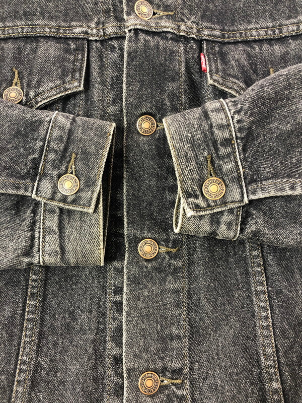 【中古品】【メンズ】 LEVI’S リーバイス BLACK DENIM JACKET 70500 02 ブラック デニムジャケット ライトアウター 146-260531-na-07-tagh サイズ：XXL カラー：ブラック 万代Net店