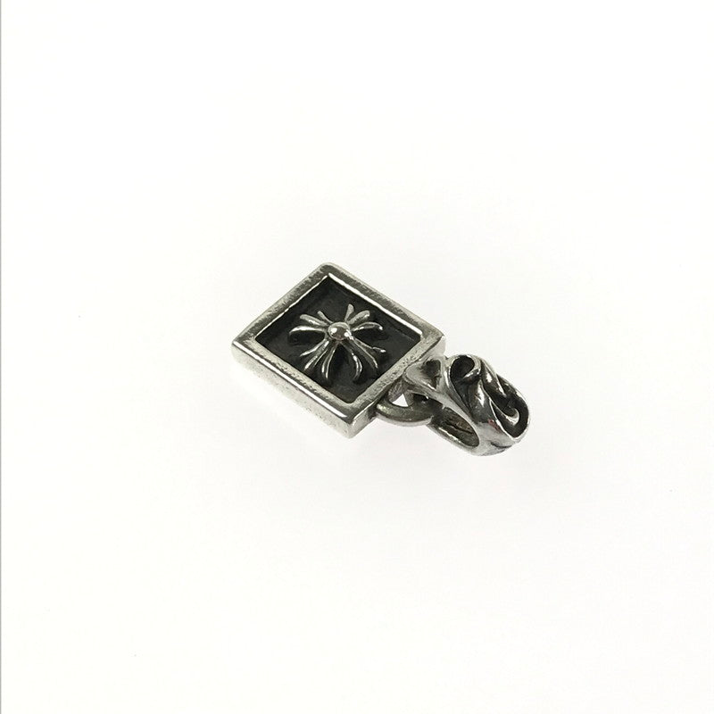 ※店頭販売のみ 【中古品】【メンズ】 CHROME HEARTS クロムハーツ OLD FRAMED CH PLUS CHARM オールド フレームド CHプラス チャーム ペンダントトップ アクセサリー 190-260523-na-33-ichh カラー：シルバー 万代Net店