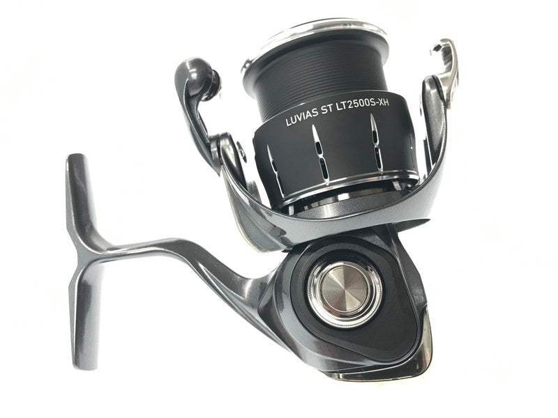 【中古美品】 DAIWA ダイワ 24 LUVIUS ST LT2500S-XH 24ルビアス ST LT2500S-XH スピニングリール 釣り 釣り具等 134-260729-rt-07-tagh 万代Net店