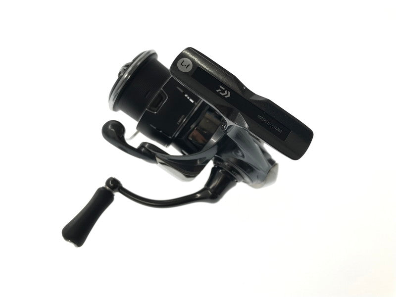 【中古美品】 DAIWA ダイワ 24 LUVIUS ST LT2500S-XH 24ルビアス ST LT2500S-XH スピニングリール 釣り 釣り具等 134-260729-rt-07-tagh 万代Net店